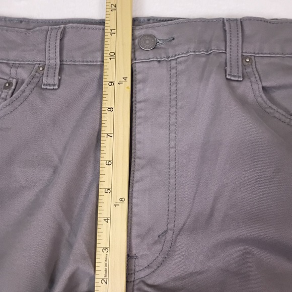 Levis 541 Athletic Fit Performance Stretch Gray Pants Mens W38 L32 Fits 40x30 - Picture 9 of 15